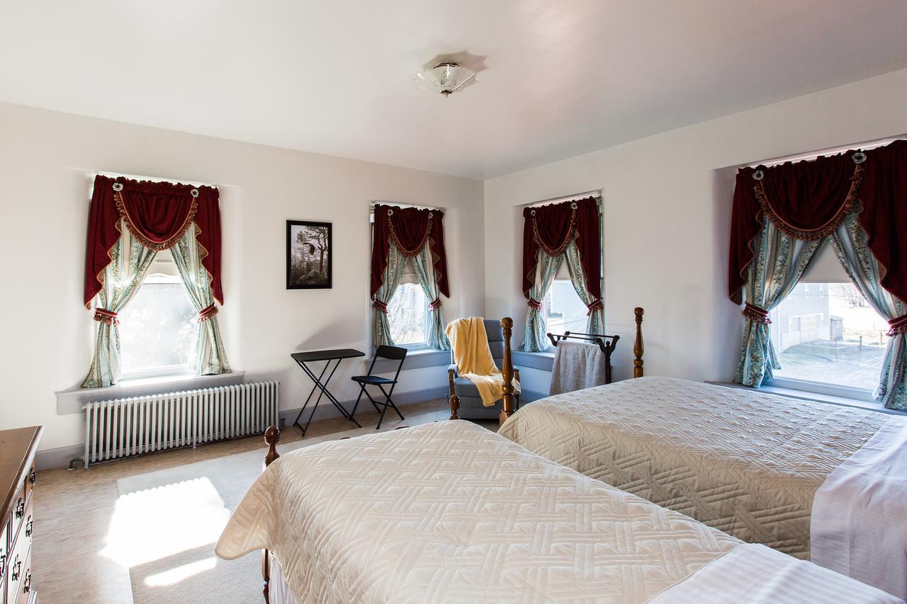 Red Rose Bed & Breakfast Smoketown  Esterno foto