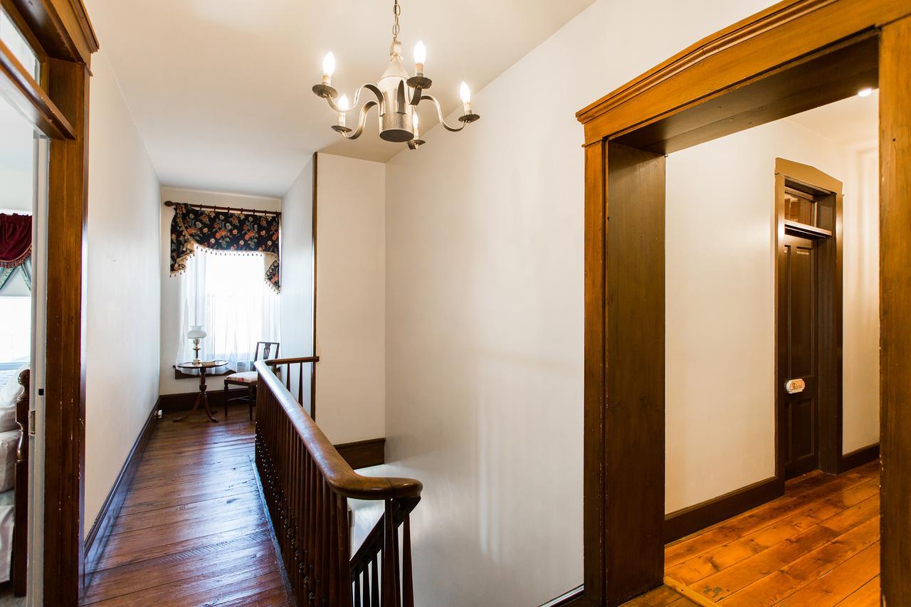Red Rose Bed & Breakfast Smoketown  Esterno foto